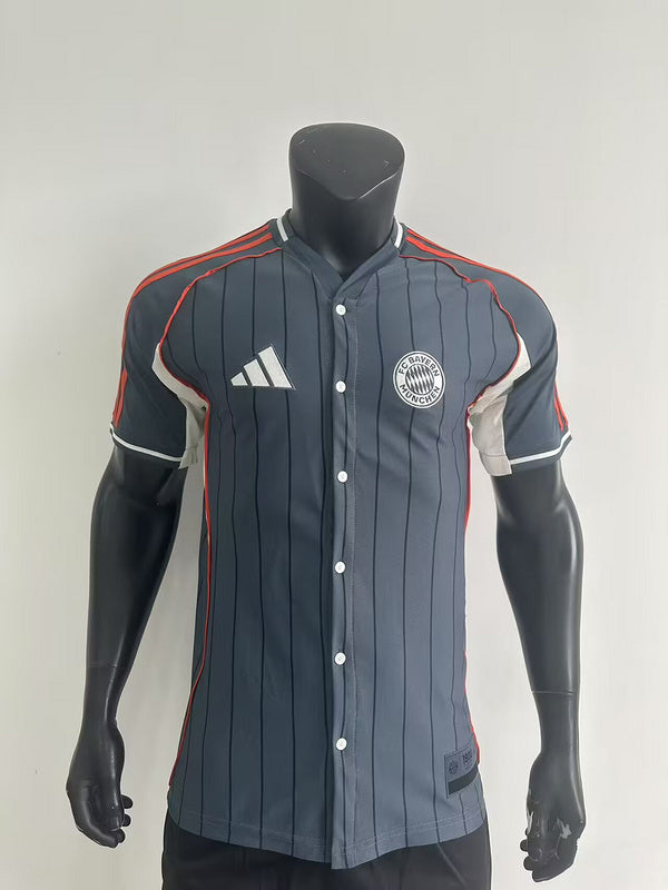 Jersey Bayern 25/26 Player US Pack