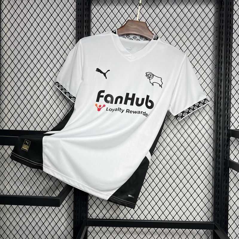 Trikot von Derby County Fc l 24/25 Branco