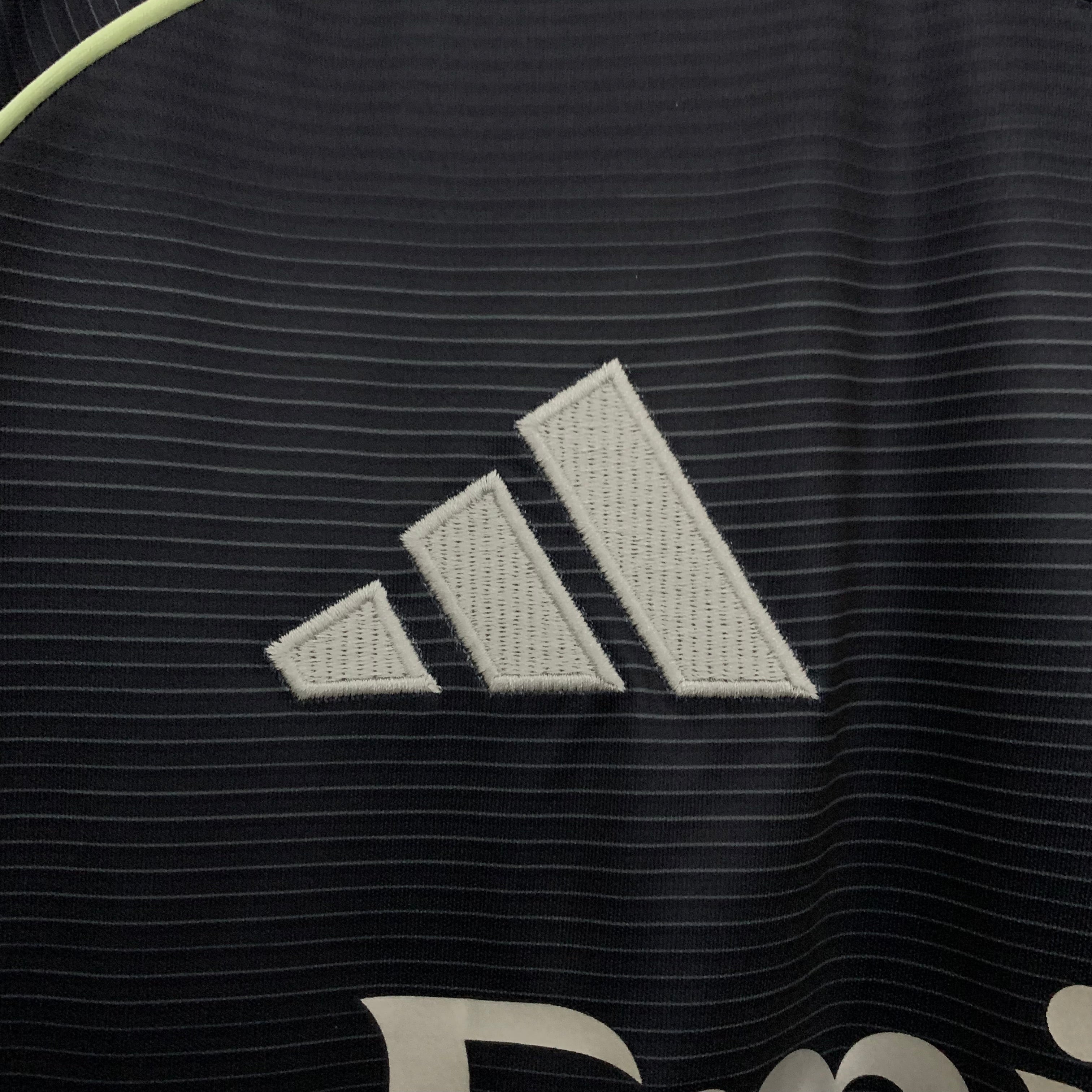 Jersey Real Madrid 25/26 Away