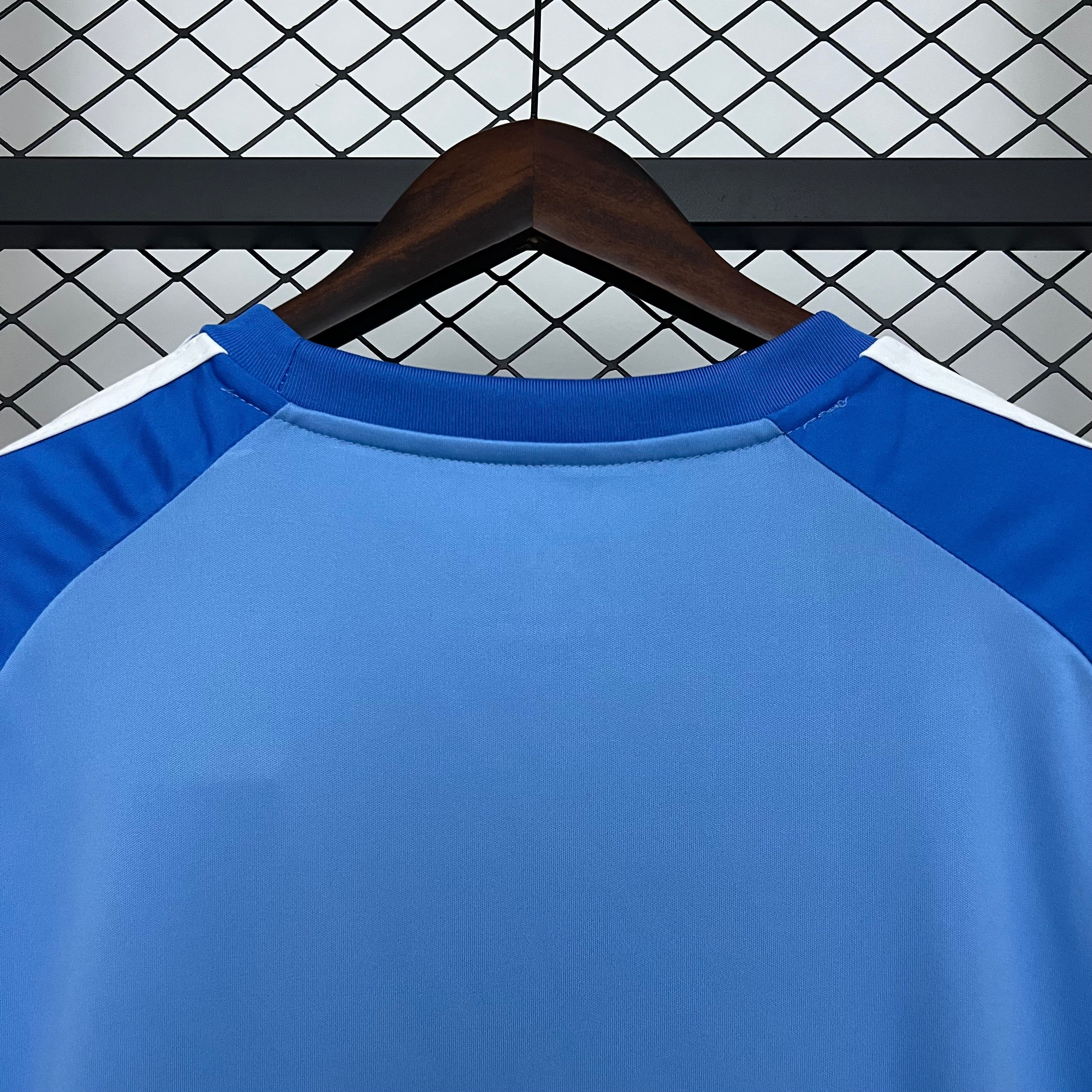 Real Madrid Trikot 25/26 Sonderedition – Blau