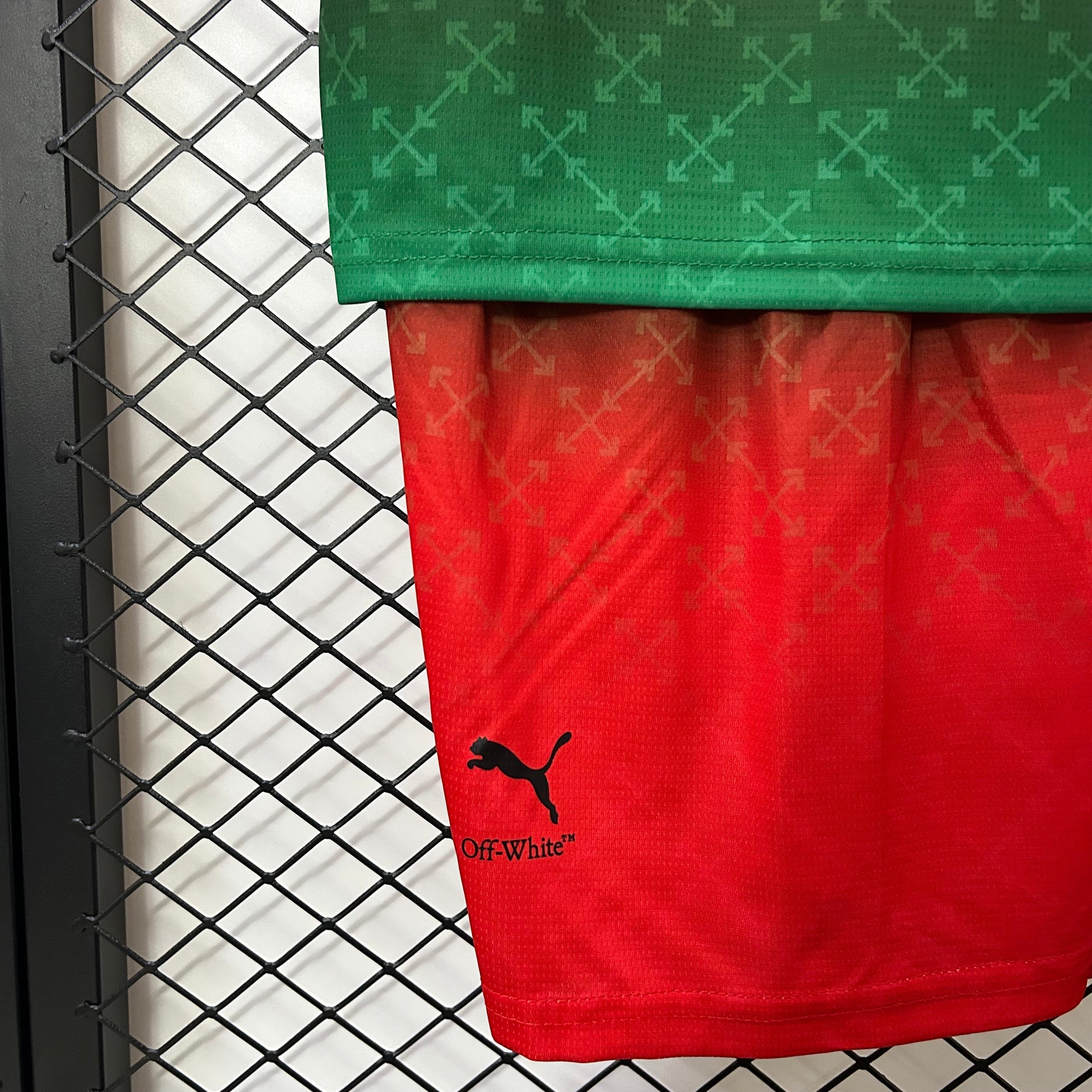 Kids Milan 25/26 Co-Branded Edition – Vermelho