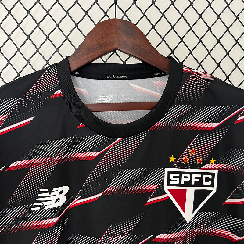 Trikot 24/25 Sao Paulo Anzug vor dem Spiel 