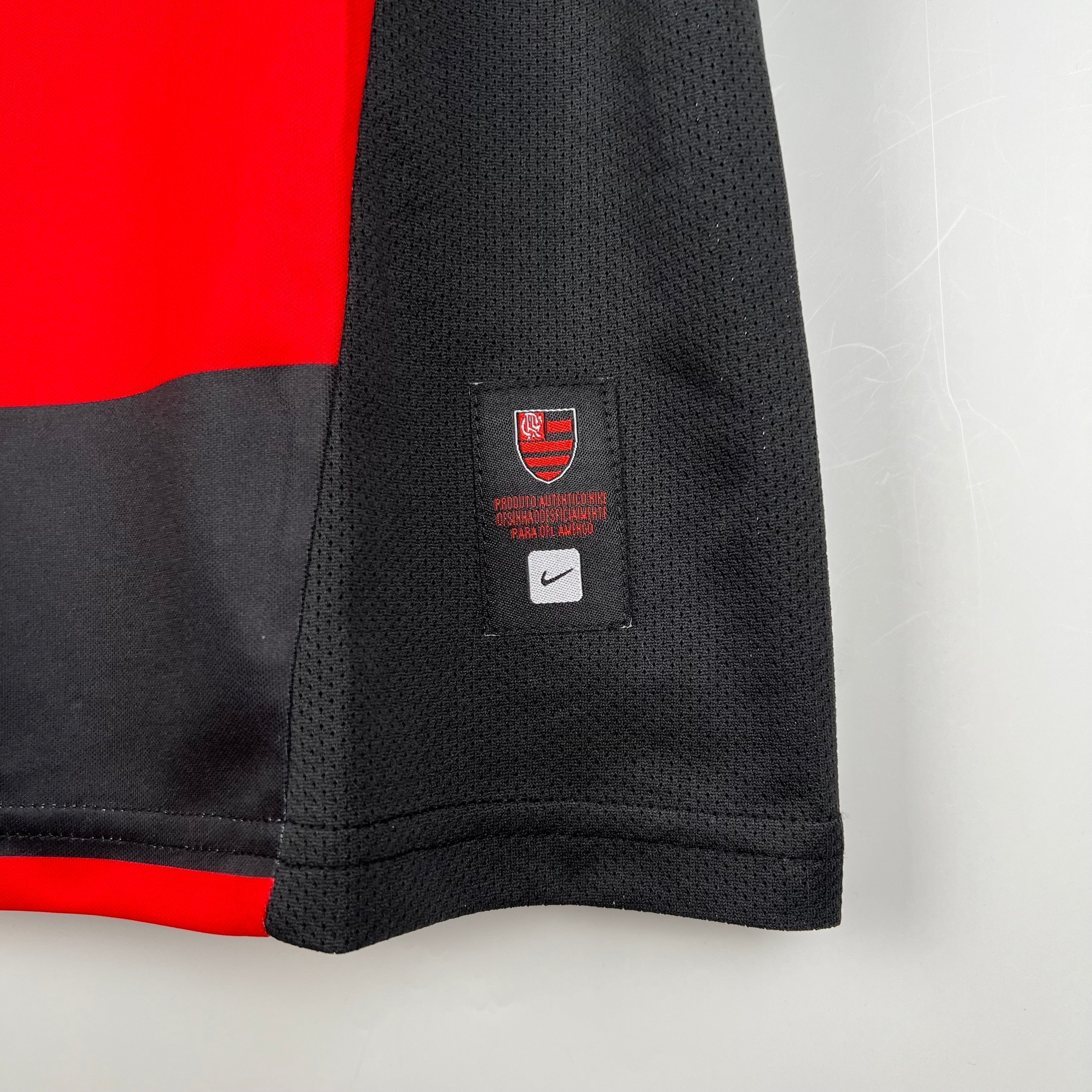 Trikot Flamengo Retro 2002 Vermelha e Preta 