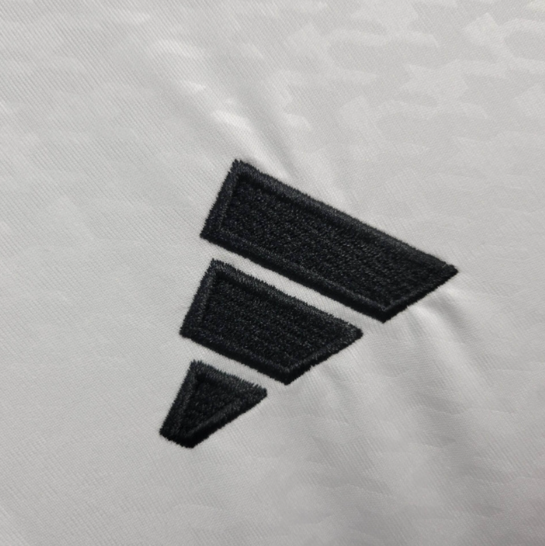 Real Madrid Trikot 24/25 Langarm Weiß 