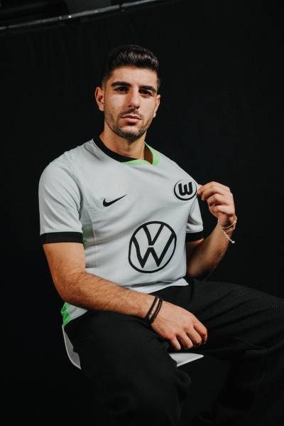 Jersey Wolfsburg 24/25 Third