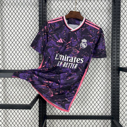 Real Madrid 2024/25 Lila Trikot 