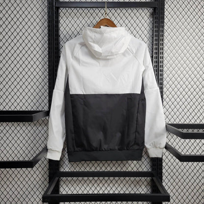 Windbreaker Bayern de Munique 24/25 - Branco e Preto